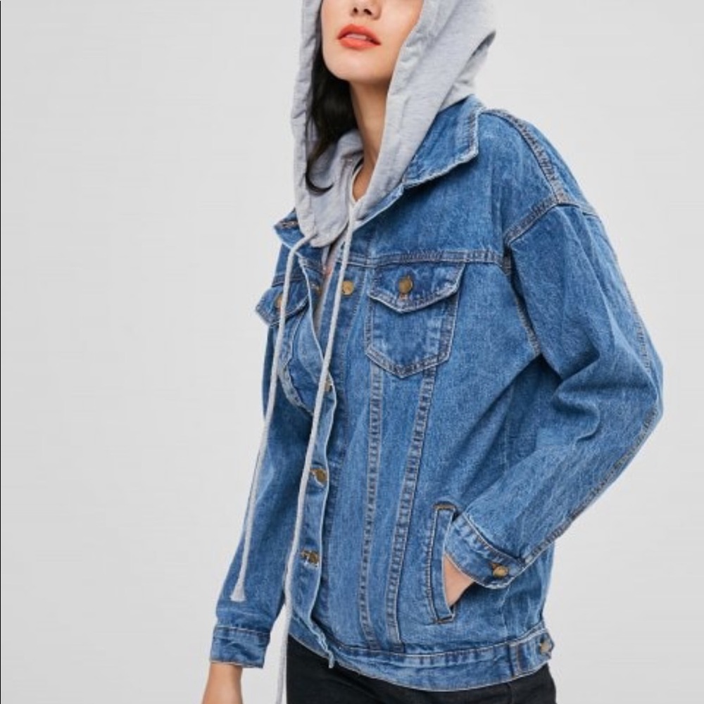 Jean jacket - Picture 2 of 5